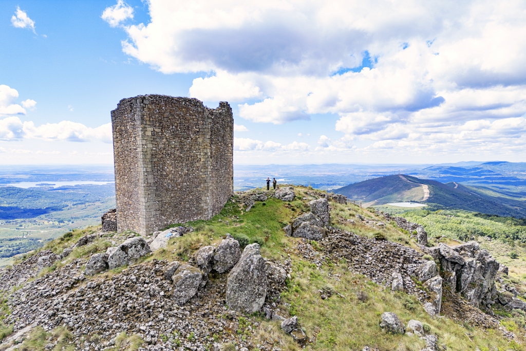 Castillo de La Almenara (Gata)
