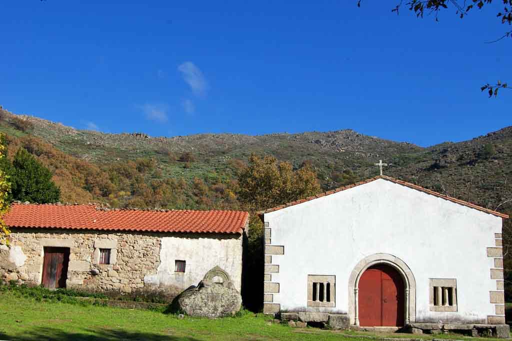 Sendero a la Ermita