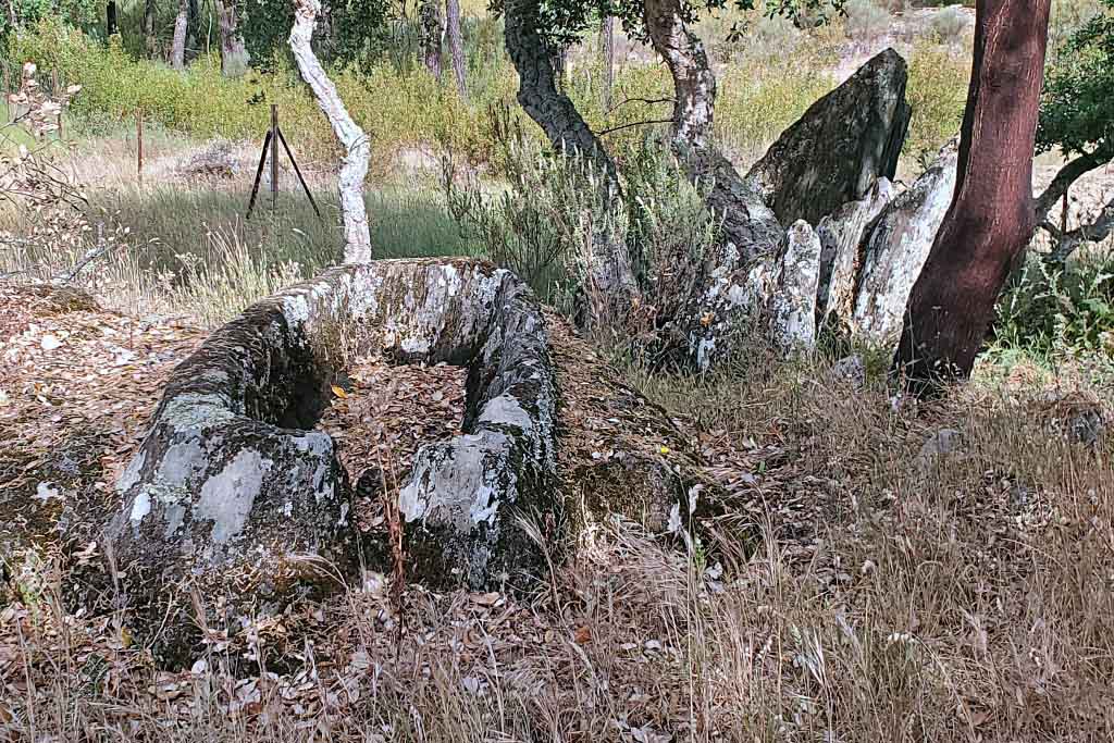Tumba Antropomorfa la Pila de los Ladrones
