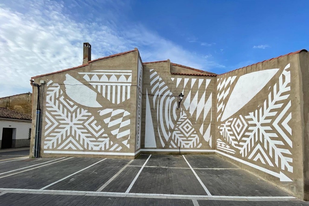 Mural “Forward”