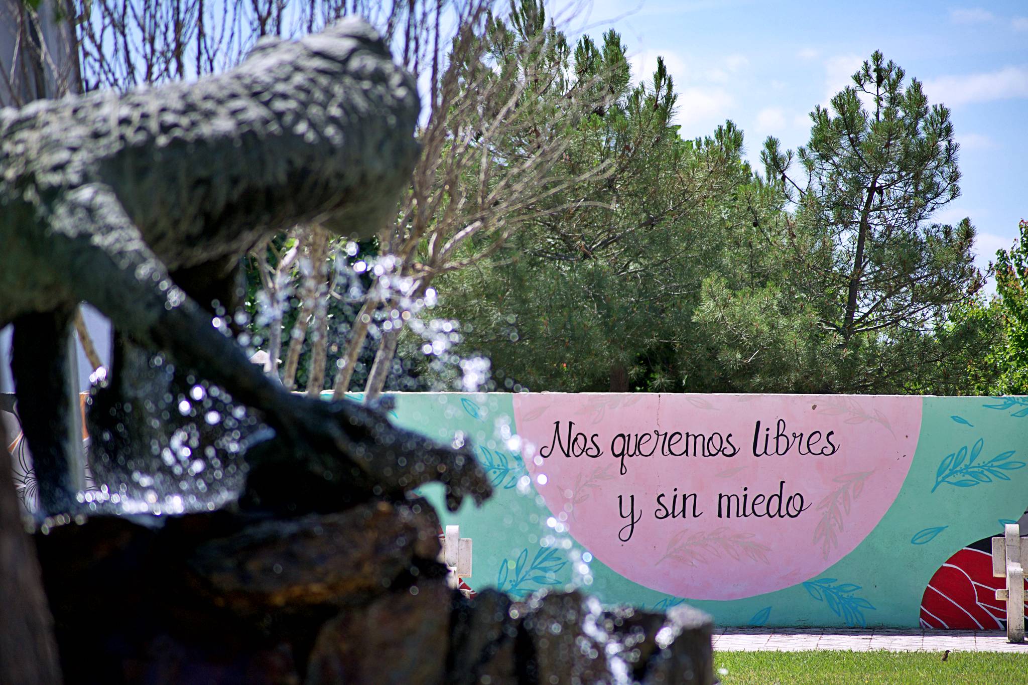 Mural "Nos queremos libres y sin miedo"